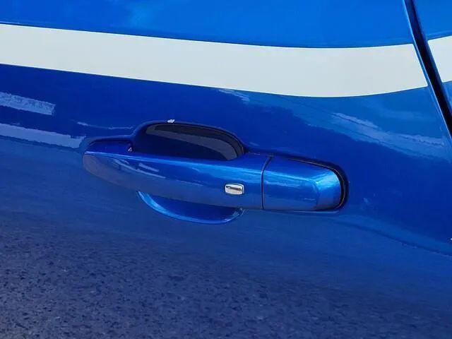 Photo of 2017 Blue Chevrolet Camaro