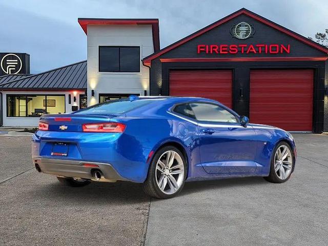Photo of 2017 Blue Chevrolet Camaro