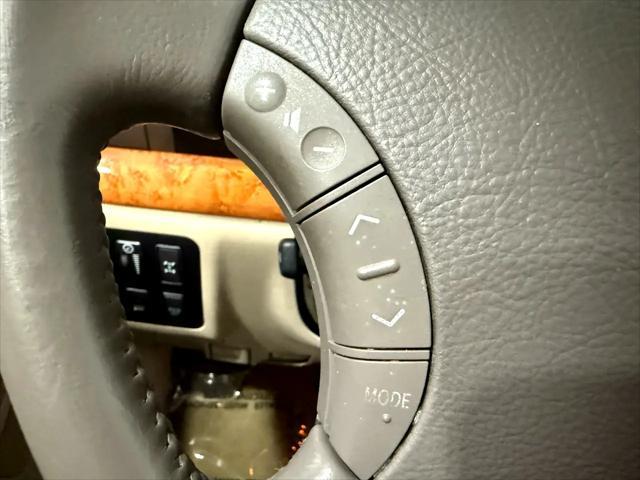 Photo of 2007 White Lexus GX 470