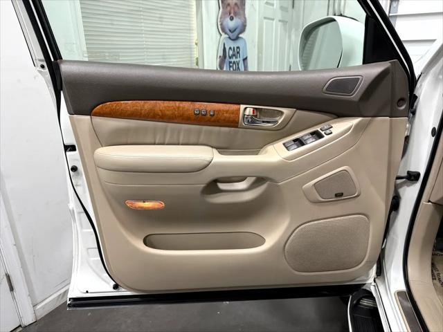 Photo of 2007 White Lexus GX 470