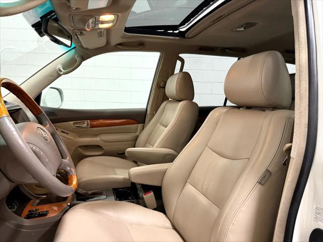 Photo of 2007 White Lexus GX 470