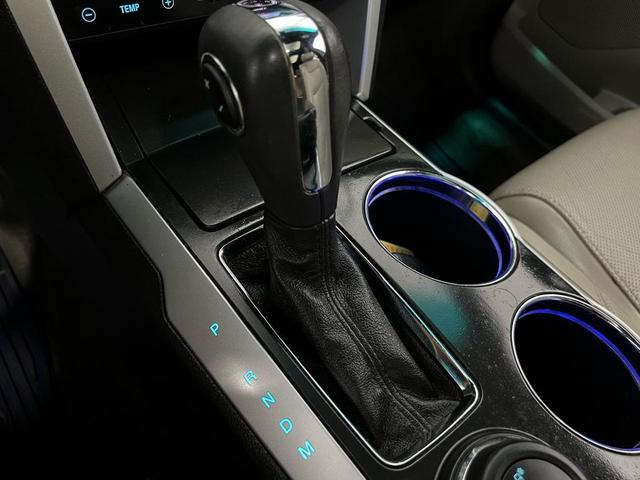 Photo of 2013 Black Ford Explorer