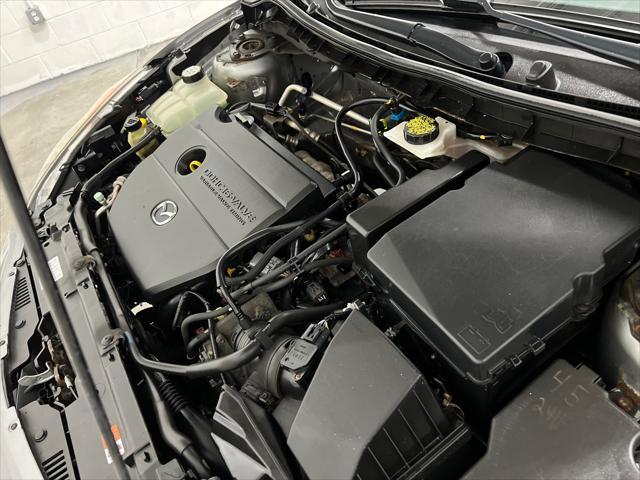 Photo of 2013 Silver Mazda Mazda3