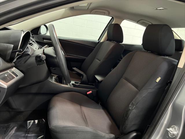 Photo of 2013 Silver Mazda Mazda3