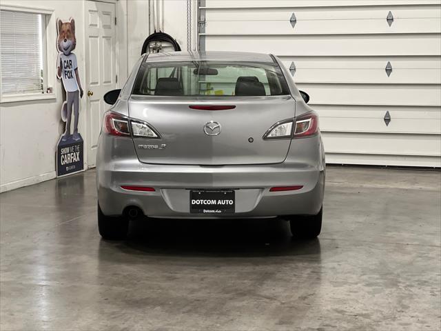 Photo of 2013 Silver Mazda Mazda3