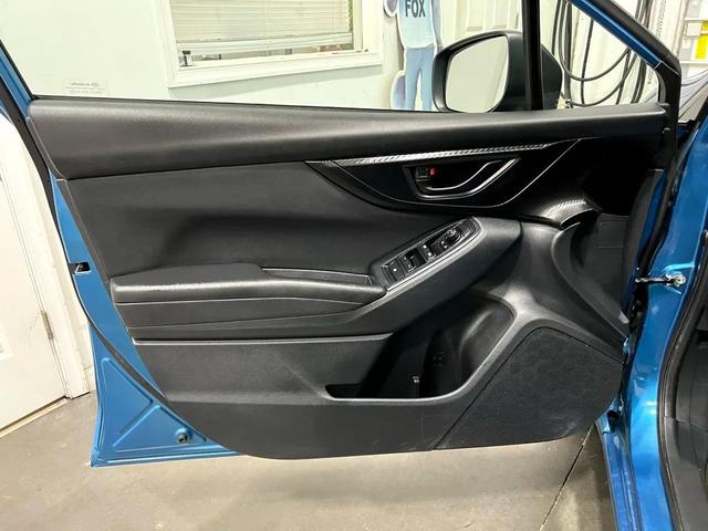 Photo of 2019 Blue Subaru Impreza