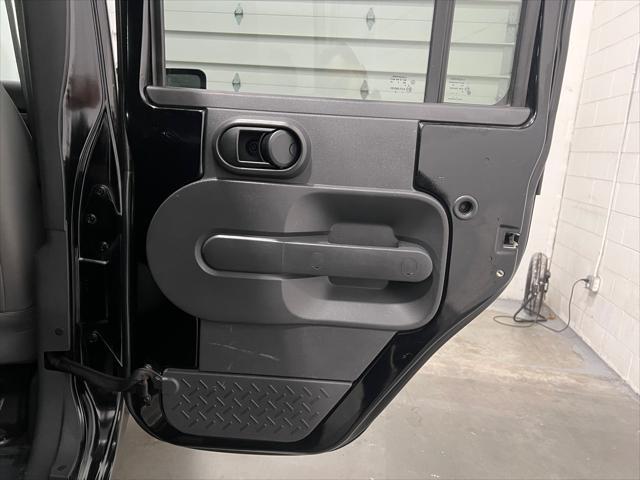 Photo of 2007 Black Jeep Wrangler