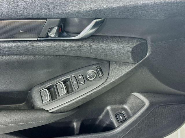 Photo of 2019 White Honda Accord