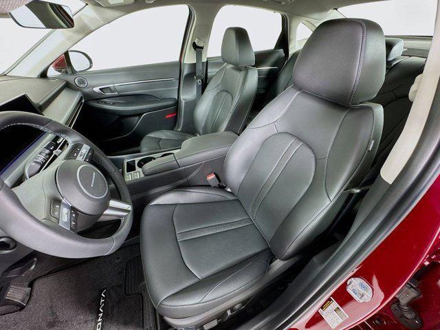 Photo of 2025 Red Hyundai SONATA Hybrid