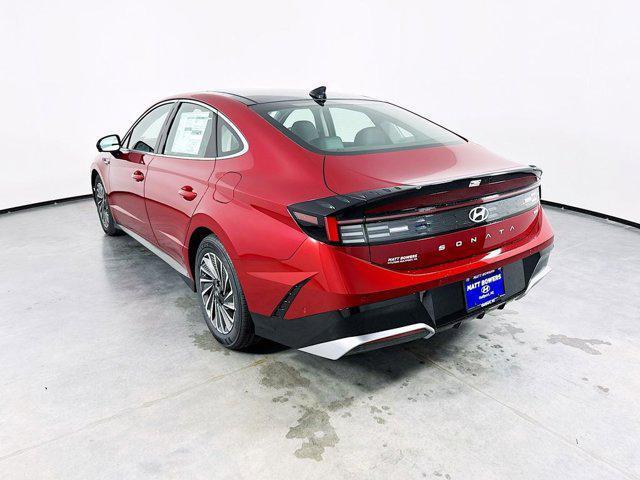 Photo of 2025 Red Hyundai SONATA Hybrid