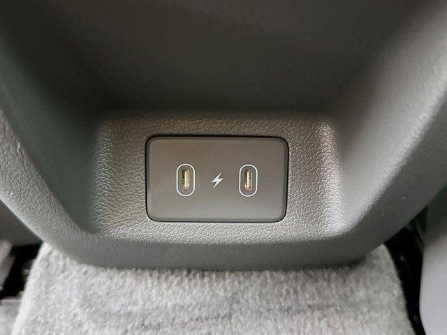 Photo of 2025 Silver Hyundai SONATA Hybrid