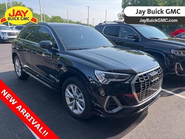 2022 Audi Q3