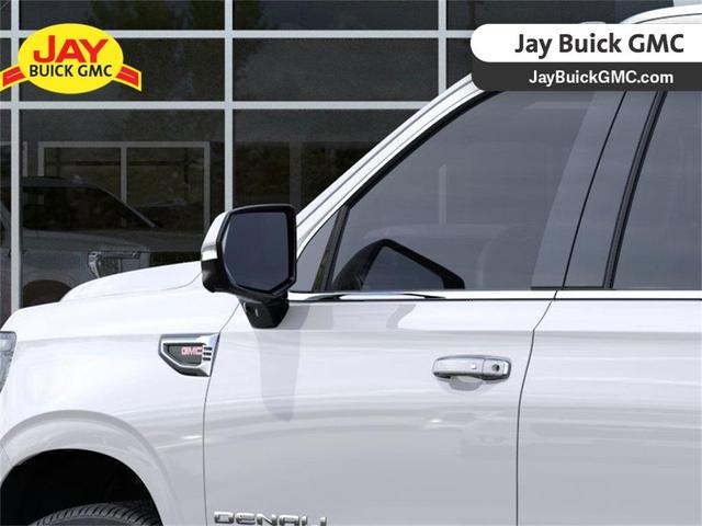 Photo of 2025 White Frost GMC Yukon XL