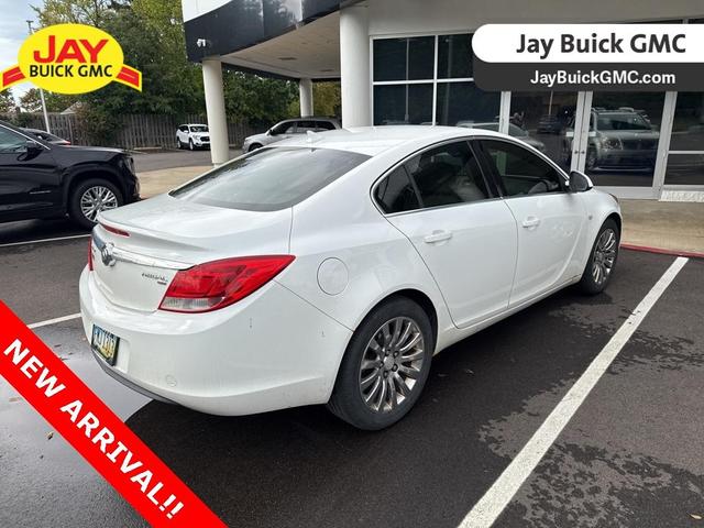 Photo of 2011 Summit White Buick Regal
