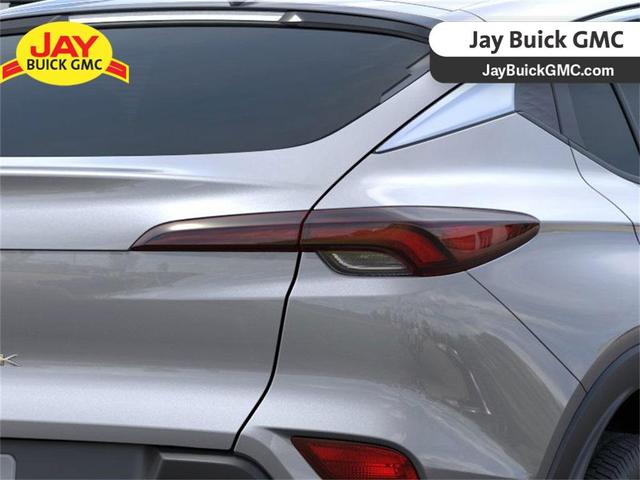 Photo of 2025 Gray Metallic Buick Envista