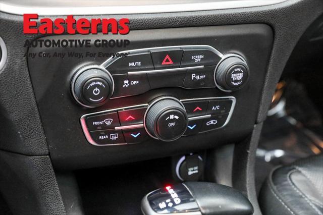 Photo of 2022 Torred Clearcoat Dodge Charger