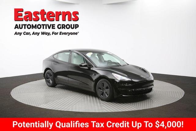 Photo of 2022 Solid Black Tesla Model 3
