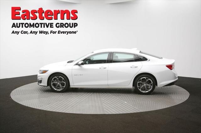 Photo of 2023 Summit White Chevrolet Malibu