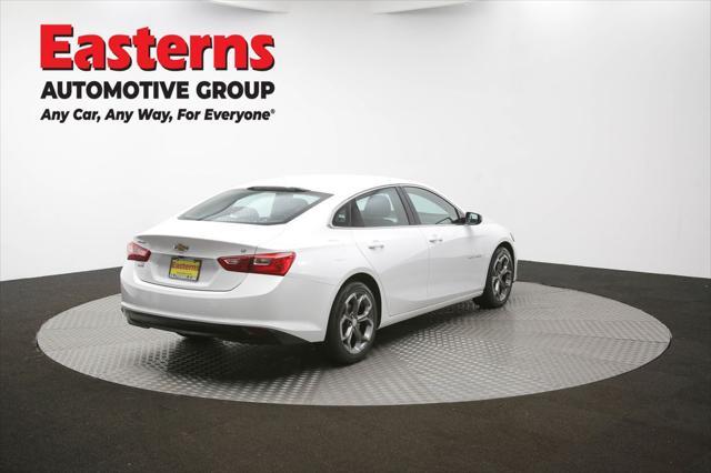 Photo of 2023 Summit White Chevrolet Malibu