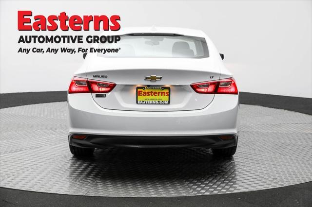 Photo of 2023 Summit White Chevrolet Malibu
