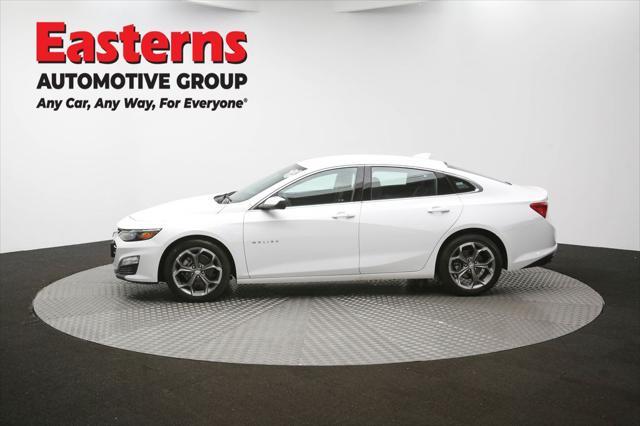 Photo of 2023 Summit White Chevrolet Malibu