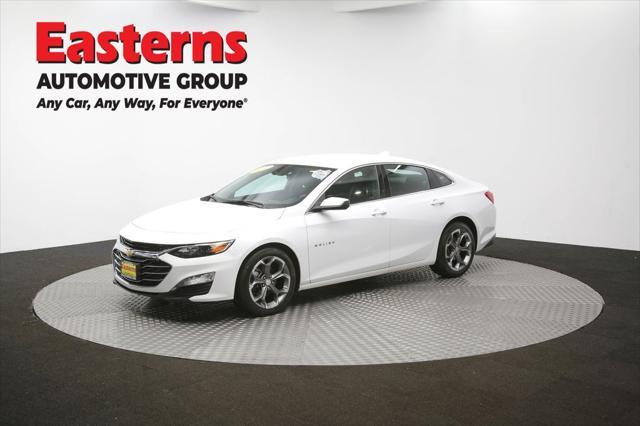 Photo of 2023 Summit White Chevrolet Malibu