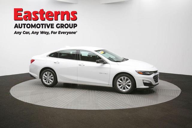 Photo of 2023 Summit White Chevrolet Malibu
