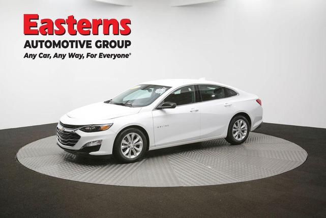Photo of 2023 Summit White Chevrolet Malibu