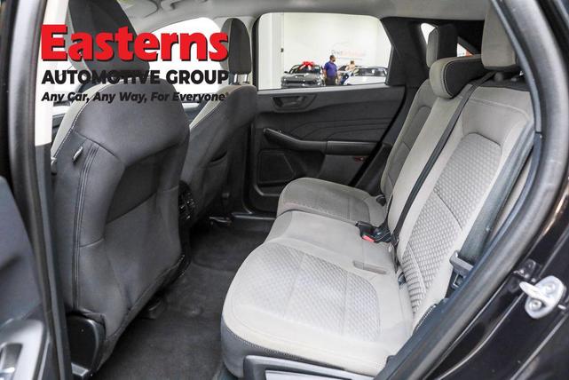 Photo of 2022 AGATE BLACK METALLIC Ford Escape
