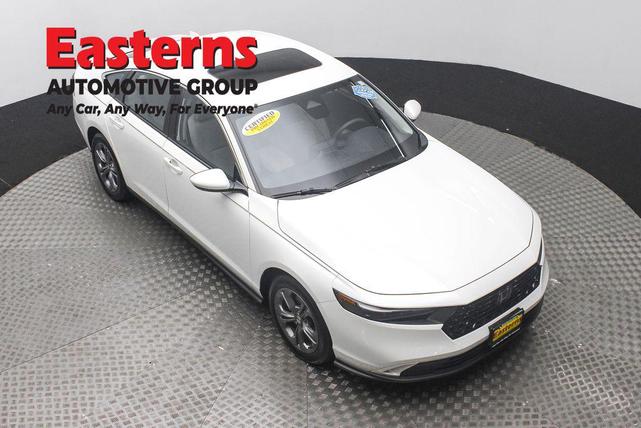 Photo of 2024 Platinum White Pearl Honda Accord