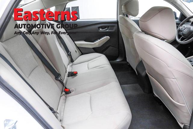 Photo of 2024 Platinum White Pearl Honda Accord