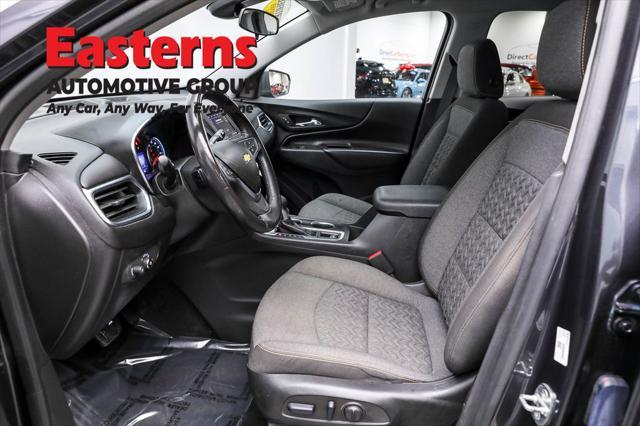 Photo of 2022 Iron Gray Metallic Chevrolet Equinox