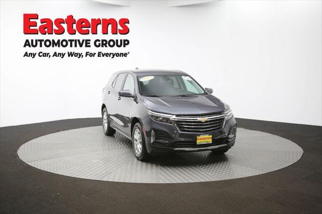 Photo of 2022 Iron Gray Metallic Chevrolet Equinox