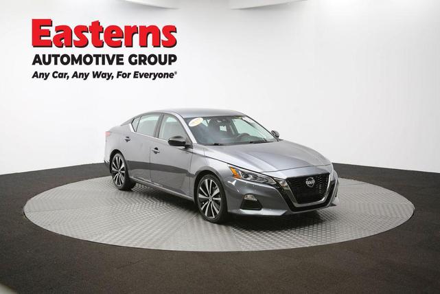 Photo of 2022 Gun Metallic Nissan Altima