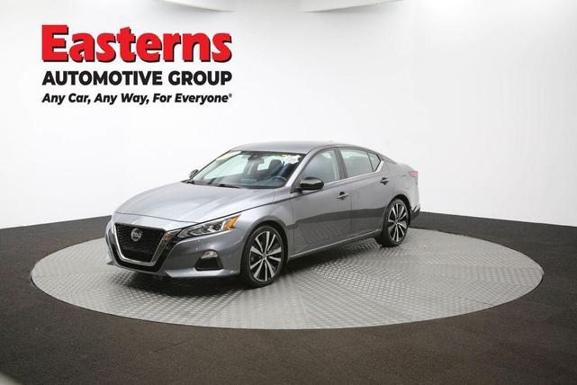 Photo of 2022 Gun Metallic Nissan Altima