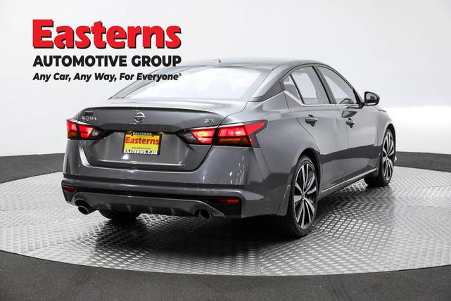 Photo of 2022 Gun Metallic Nissan Altima