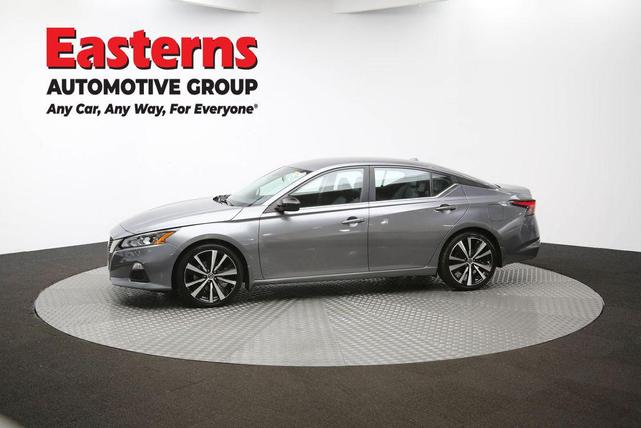 Photo of 2022 Gun Metallic Nissan Altima