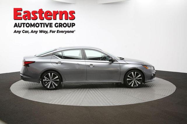 Photo of 2022 Gun Metallic Nissan Altima