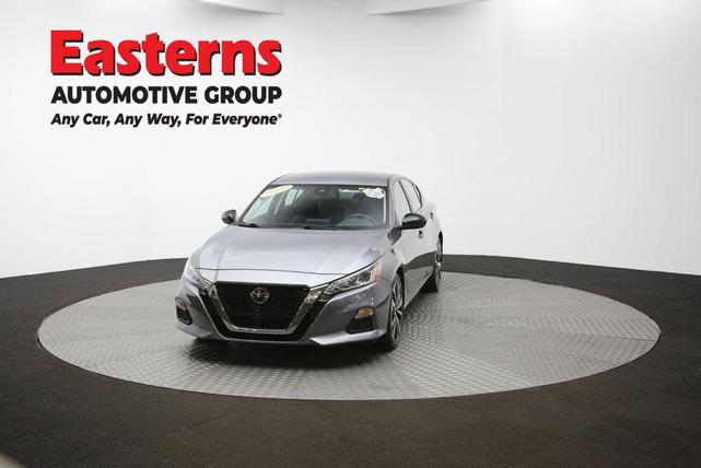 Photo of 2022 Gun Metallic Nissan Altima
