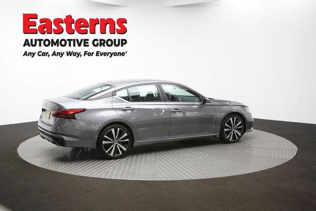 Photo of 2022 Gun Metallic Nissan Altima