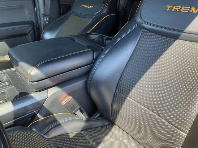 Photo of 2023 CARBONIZED GRAY METALLIC Ford F-150
