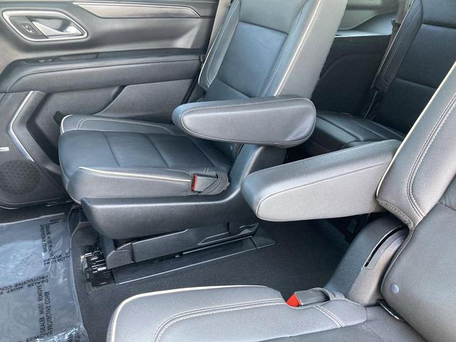 Photo of 2023 Sterling Metallic GMC Yukon