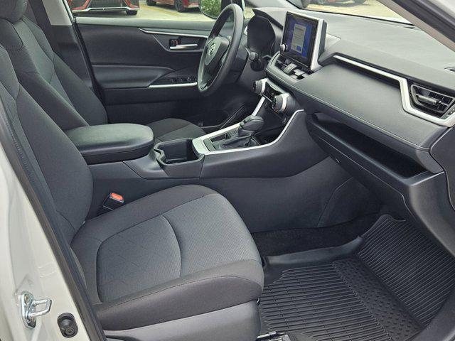 Photo of 2025 Ice Toyota RAV4