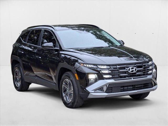 Photo of 2025 Ash Black Hyundai TUCSON Hybrid