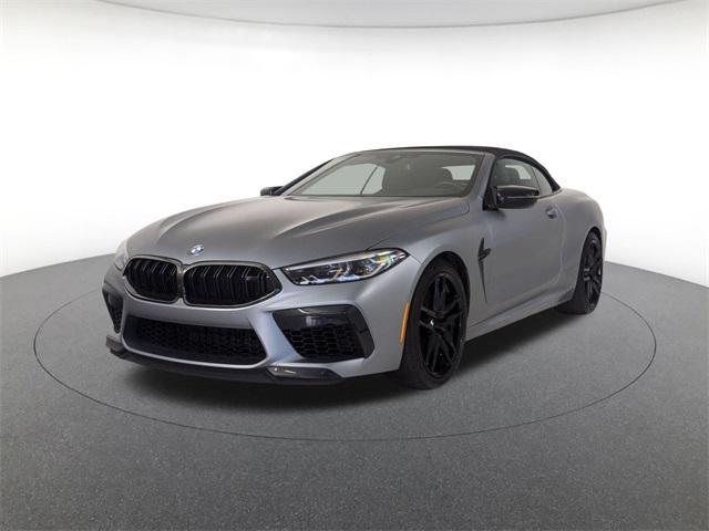 2022 BMW M8