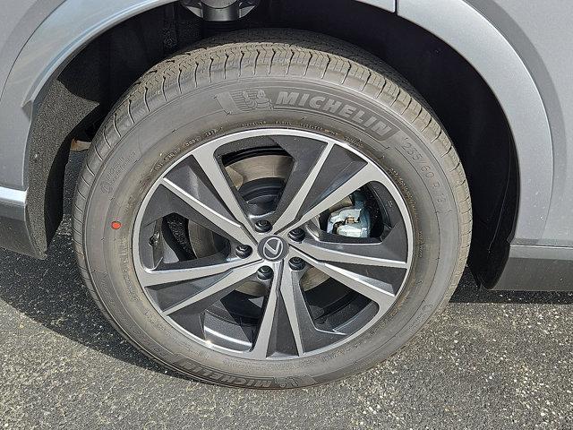 Photo of 2025 Iridium Lexus RX 350