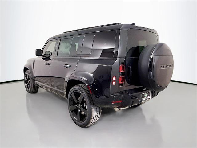 Photo of 2025 Santorini Black Metallic Land Rover Defender