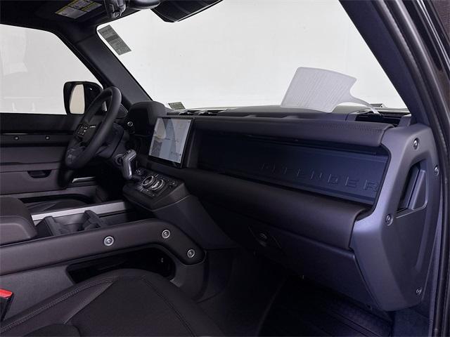 Photo of 2025 Santorini Black Metallic Land Rover Defender