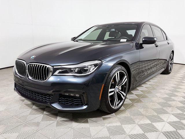 2017 BMW 750