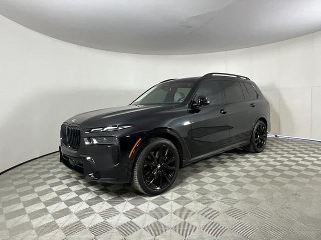 2025 BMW X7
